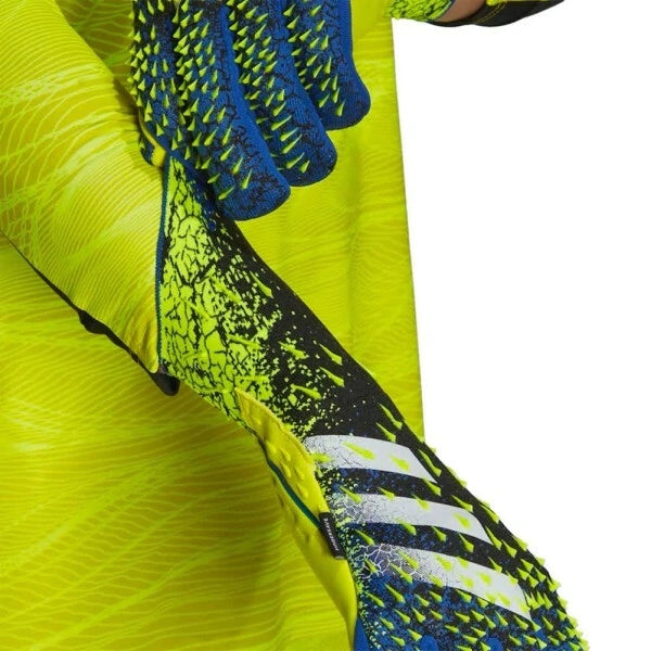 LUVAS ADIDAS PREDATOR FREAK PRO "SUPERLATIVE"