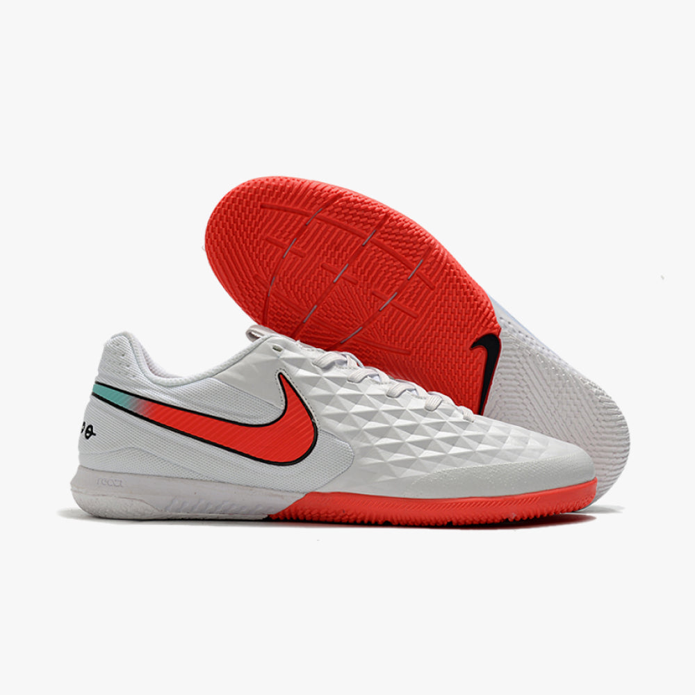 NIKE TIEMPO LEGEND 8 (IC)