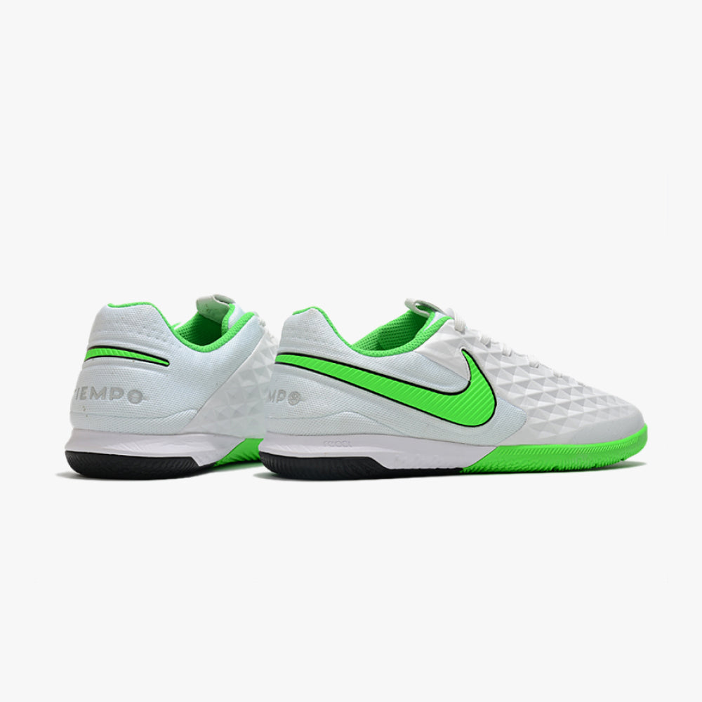 NIKE TIEMPO LEGEND 8 (IC)