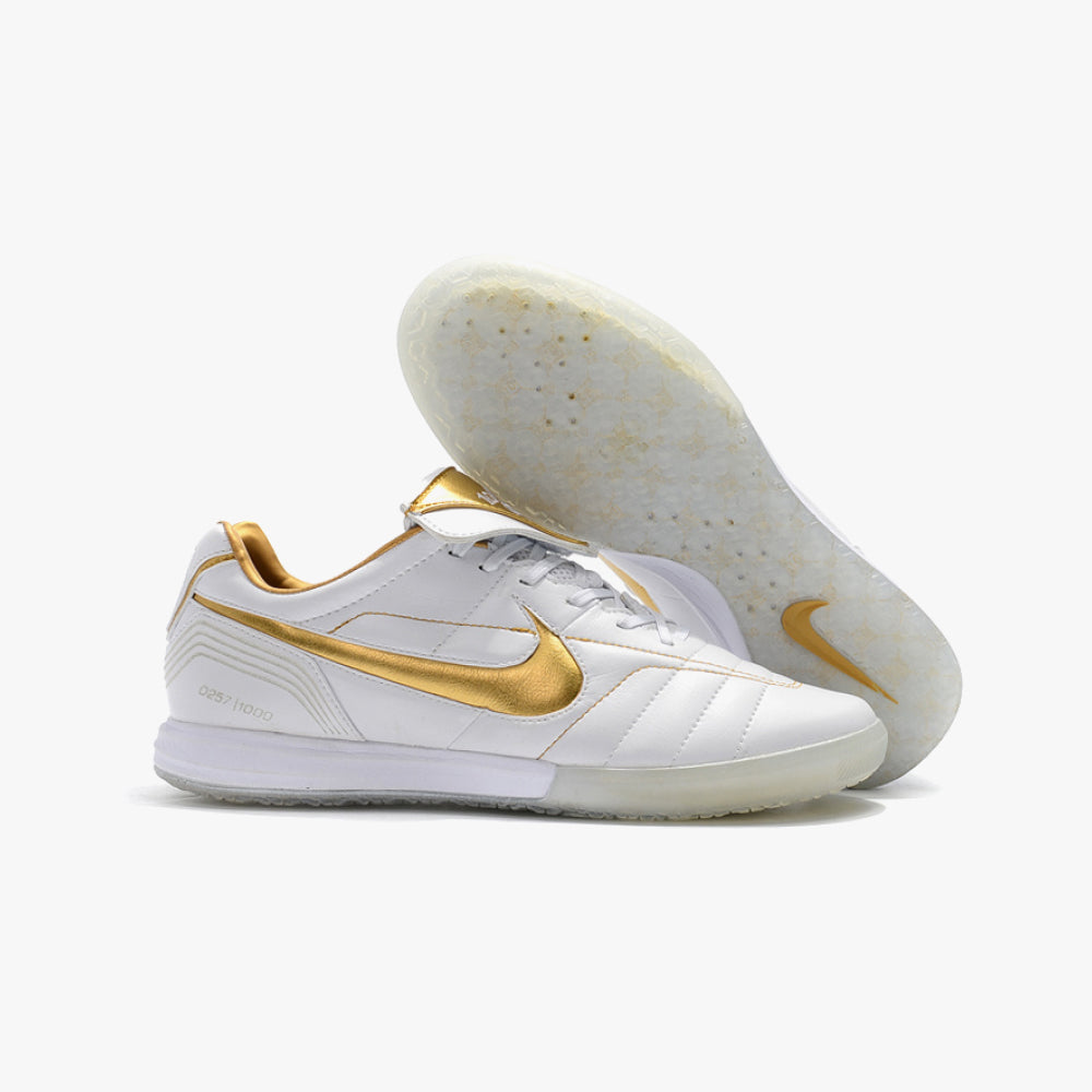 NIKE TIEMPO RONALDO R10 (IC)