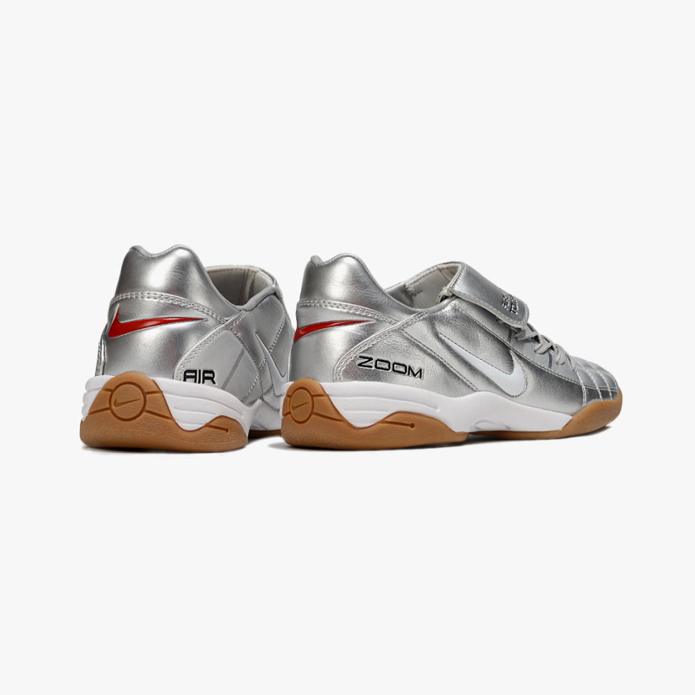 NIKE TOTAL 90 (IC)
