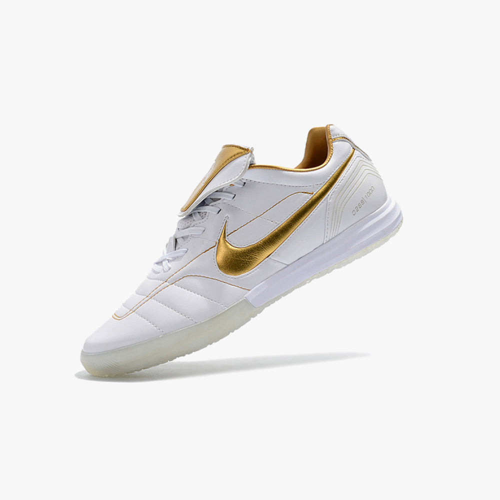 NIKE TIEMPO RONALDO R10 (IC)