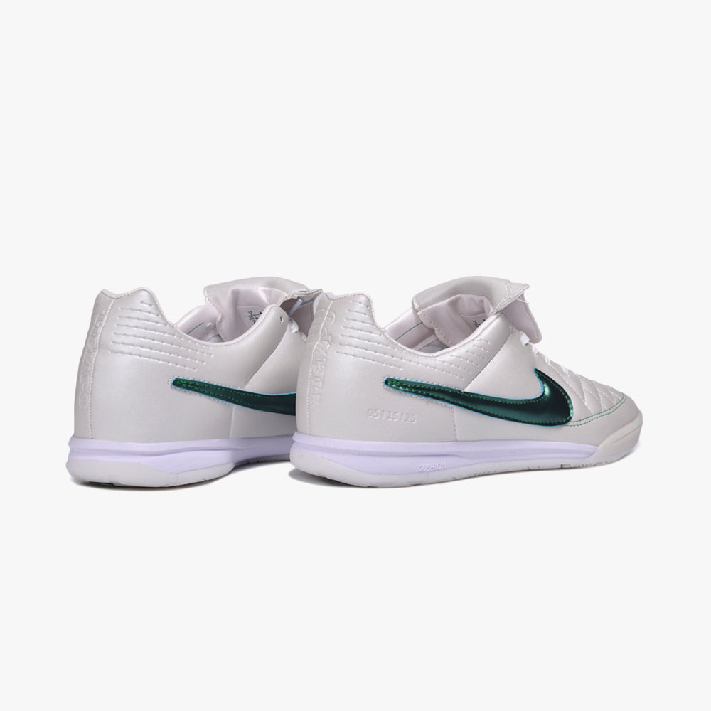 NIKE TIEMPO LEGEND (IC)