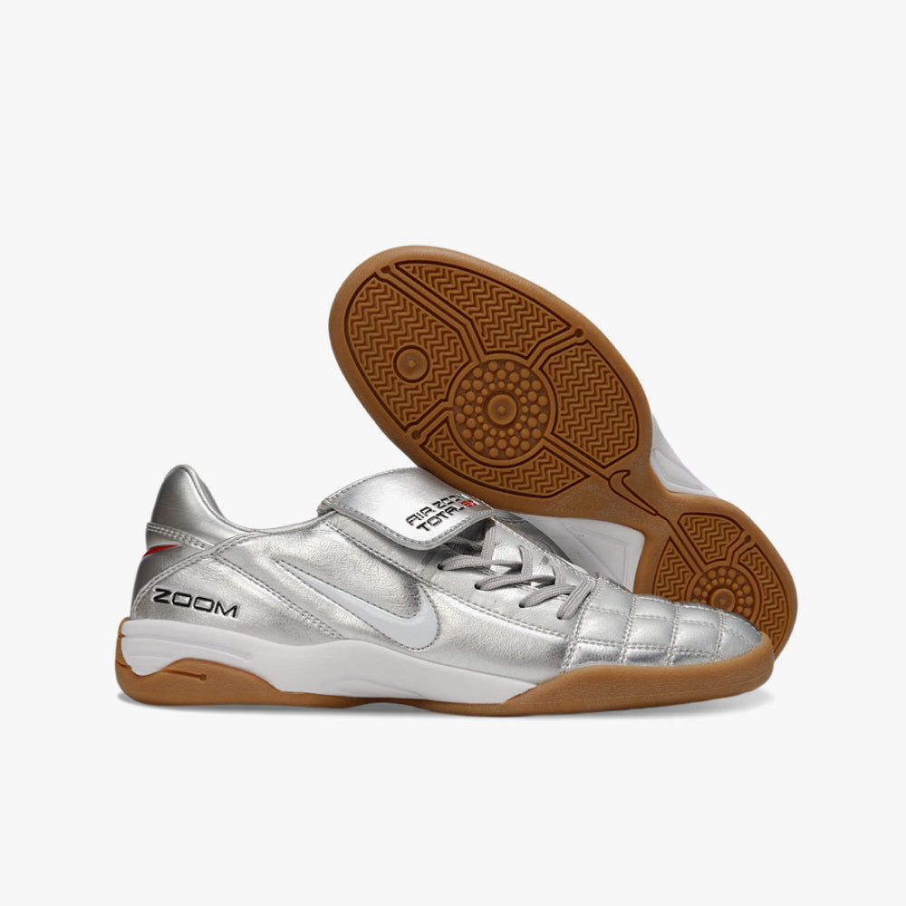 NIKE TOTAL 90 (IC)