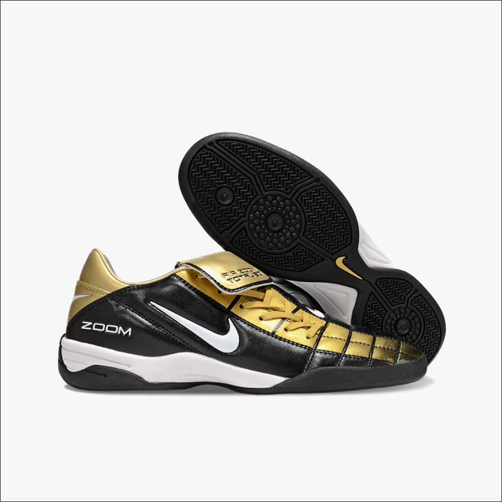 NIKE TOTAL 90 (IC)