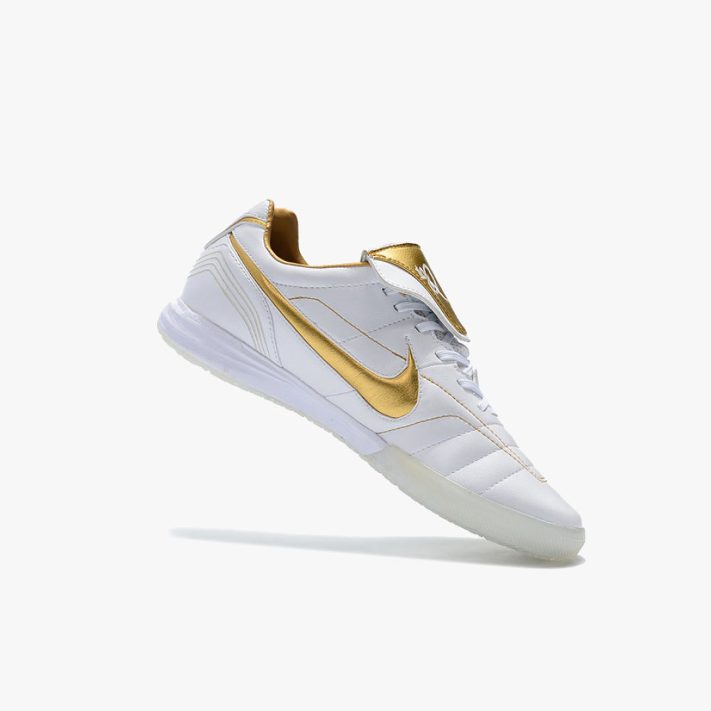 NIKE TIEMPO RONALDO R10 (IC)
