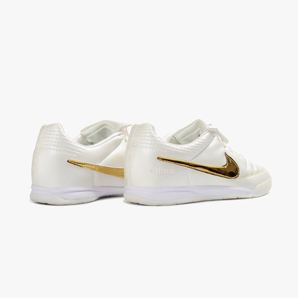 NIKE TIEMPO RONALDINHO ELITE (IC)