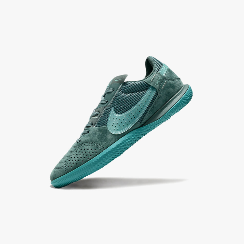 NIKE STREET GATO (IC)