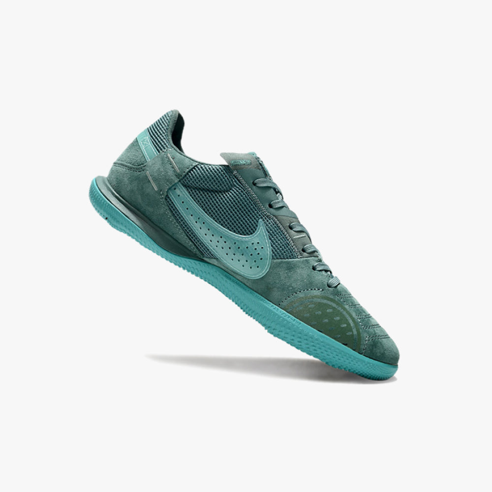 NIKE STREET GATO (IC)