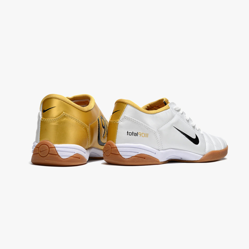 NIKE TOTAL 90 (IC)