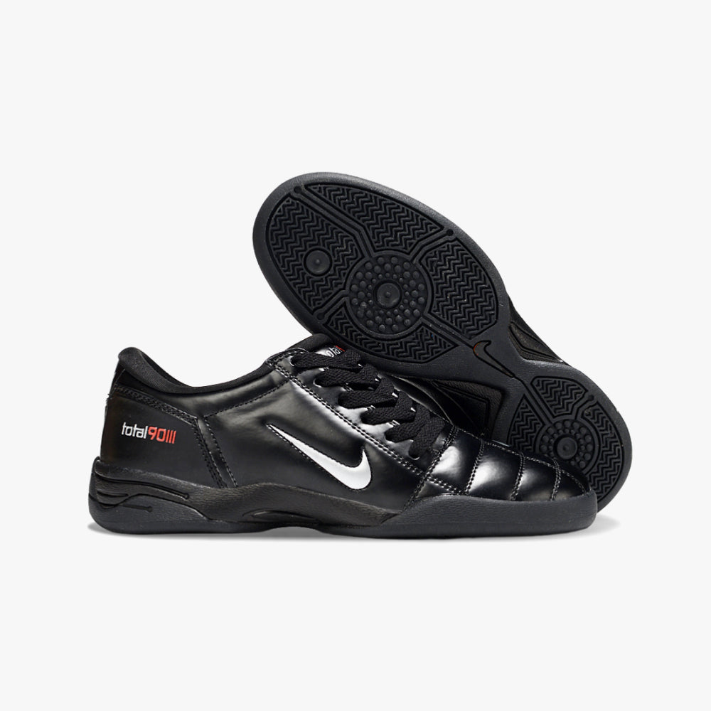 NIKE TOTAL 90 (IC)