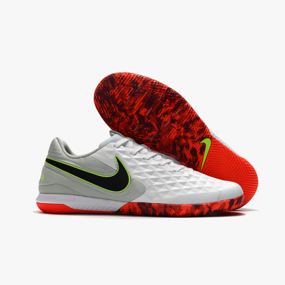 NIKE TIEMPO LEGEND 8 (IC)
