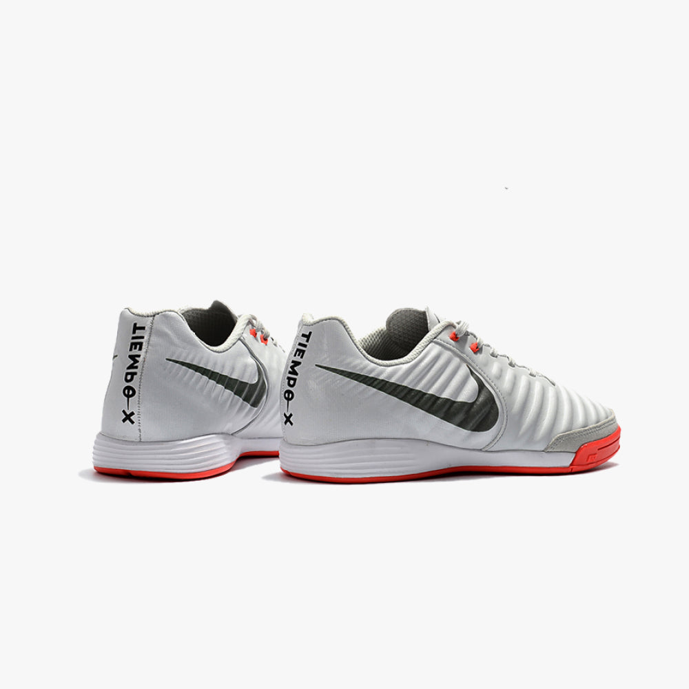 NIKE TIEMPO LIGERA (IC)