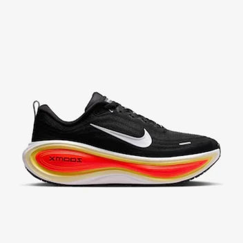 TÊNIS NIKE VOMERO PLUS