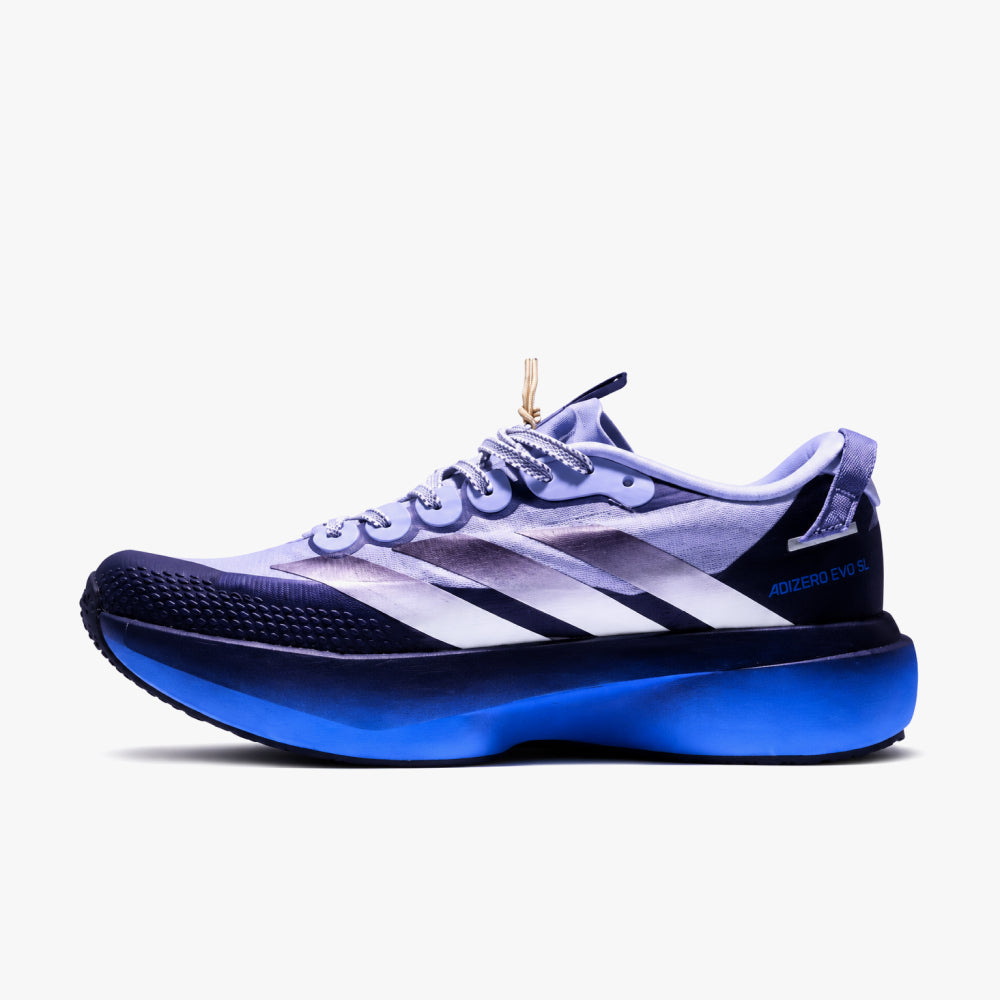 Tênis Adidas Adizero Evo SL lilás e azul